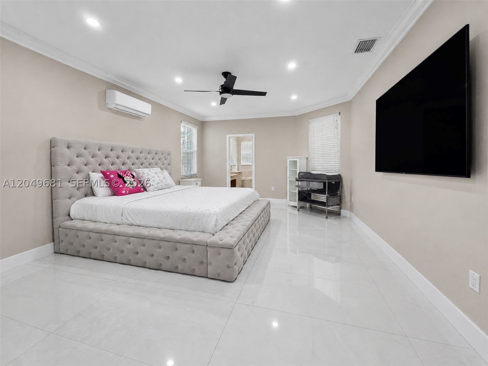 CRESTVIEW LAKES 1ST ADDN - Residential