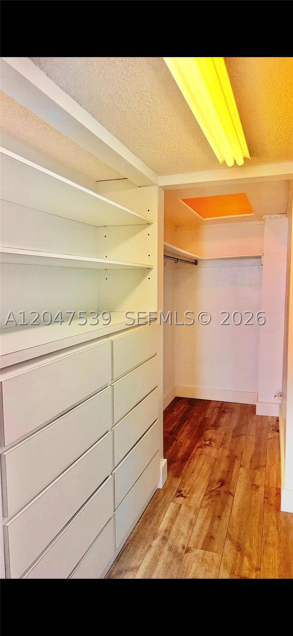 BYRON BAY CONDO - Residential Lease