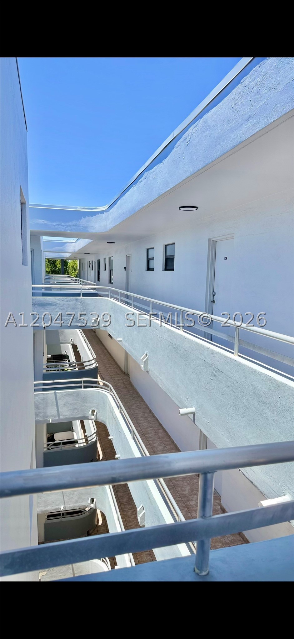 BYRON BAY CONDO - Residential Lease