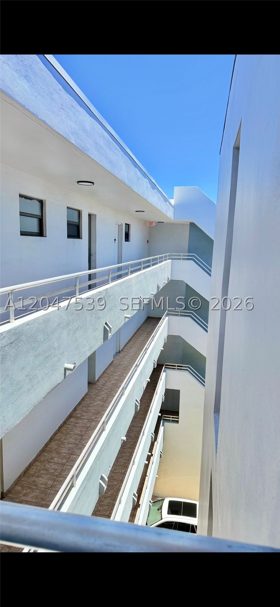BYRON BAY CONDO - Residential Lease
