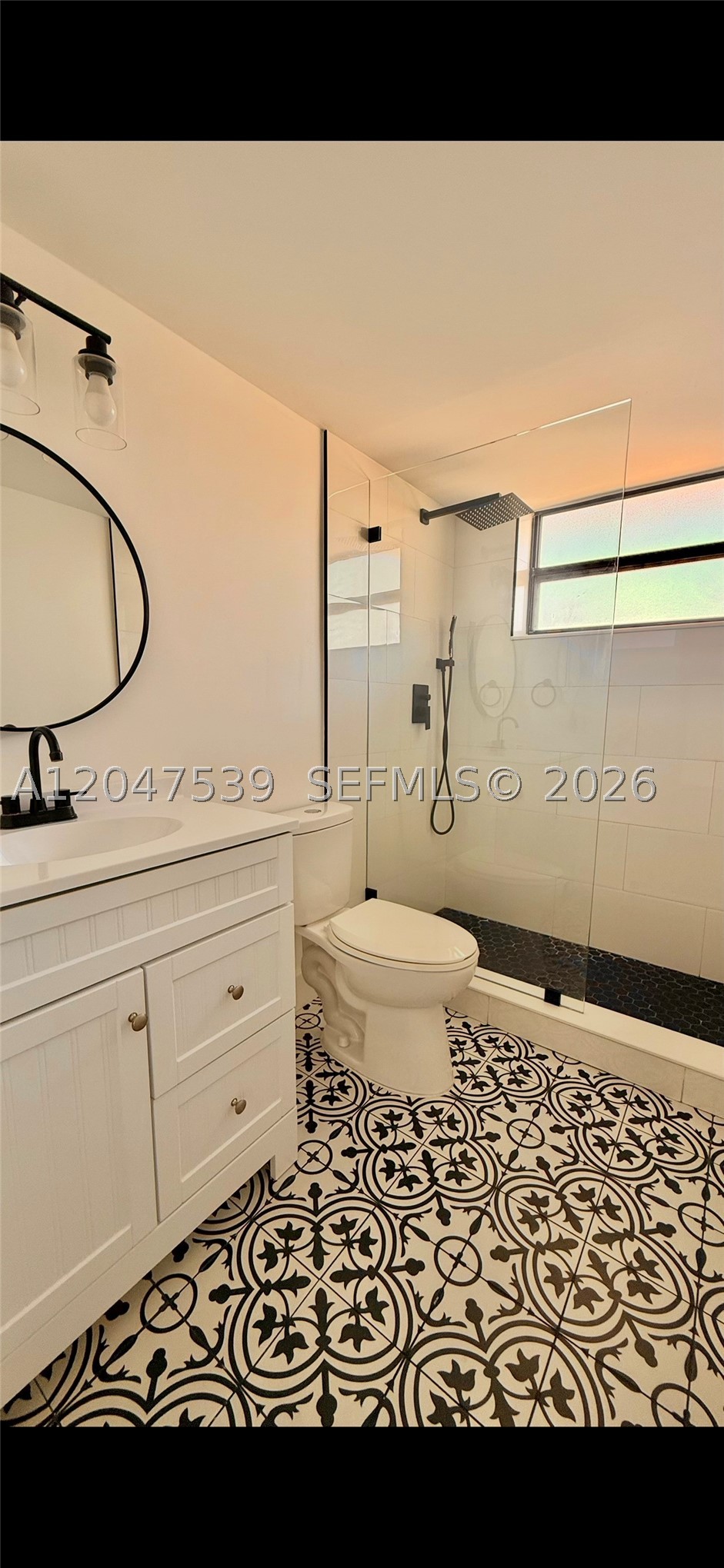 BYRON BAY CONDO - Residential Lease