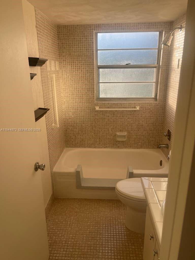 MANSFIELD AT CENTURY VILL - Residential