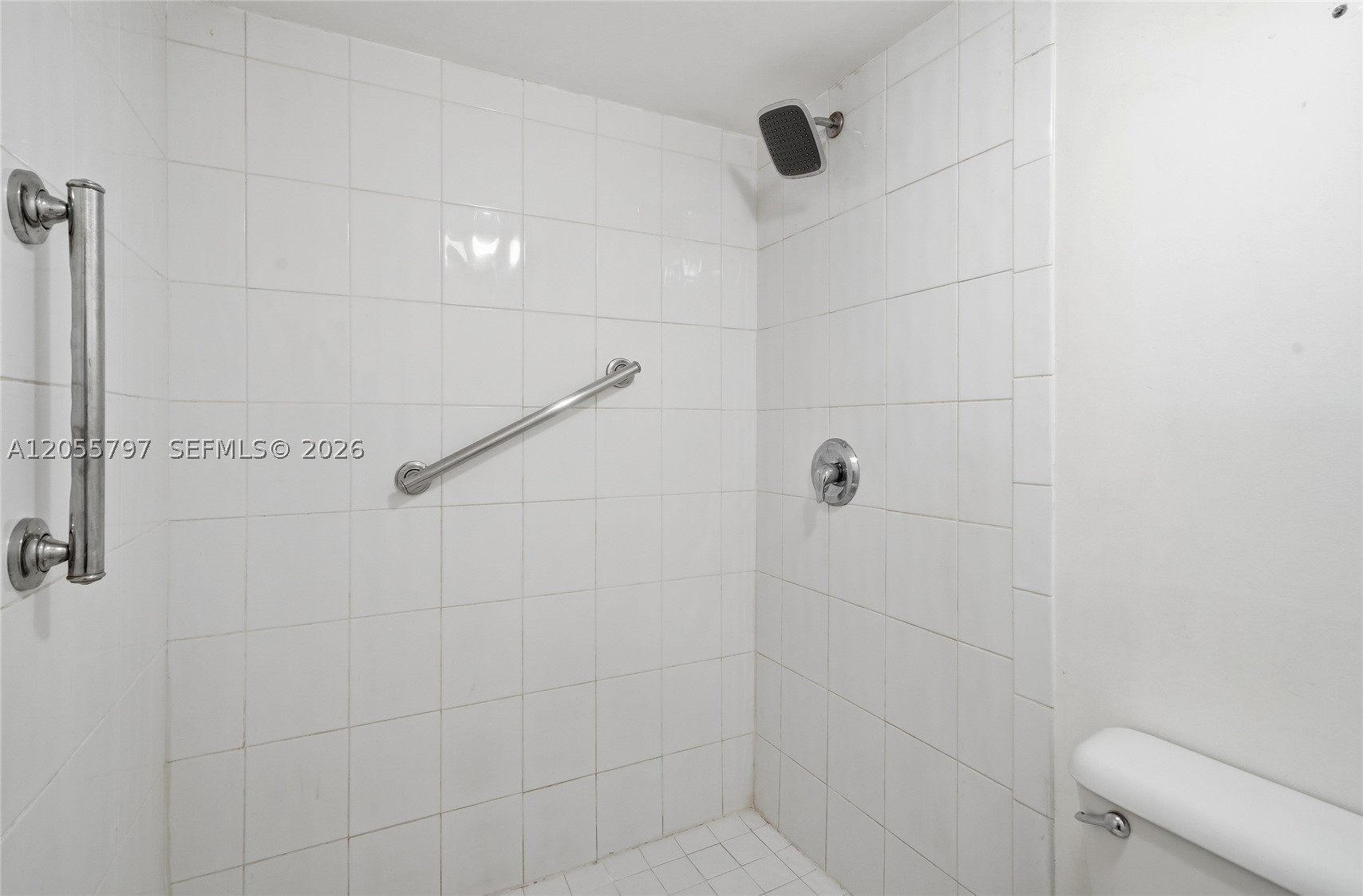 BAHAMA VILLAGE CONDO - Residential