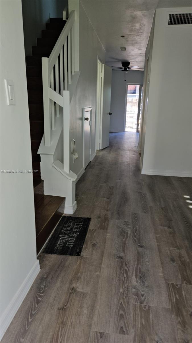 POINT ROYALE CONDO NO 9 - Residential Lease