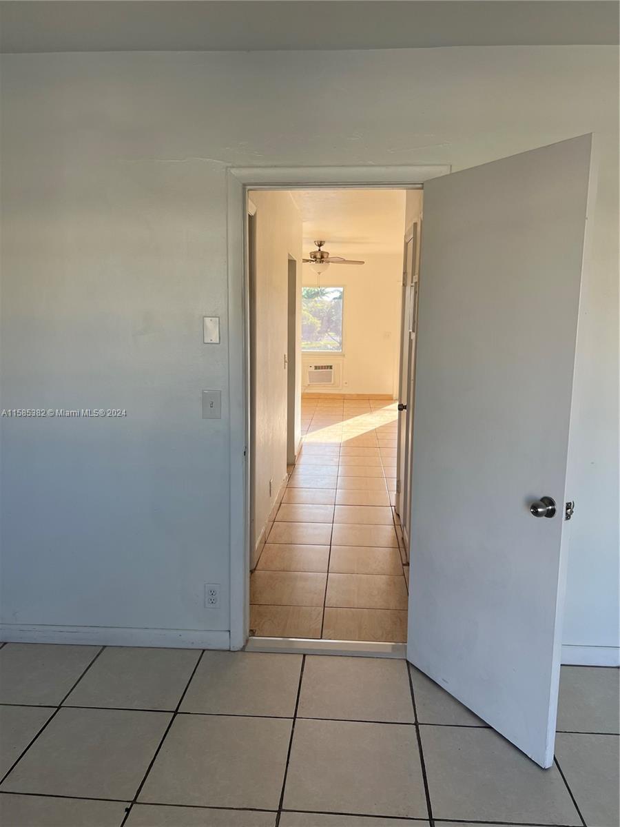 ENVOY APARTMENTS CONDOMIN - Residential Lease