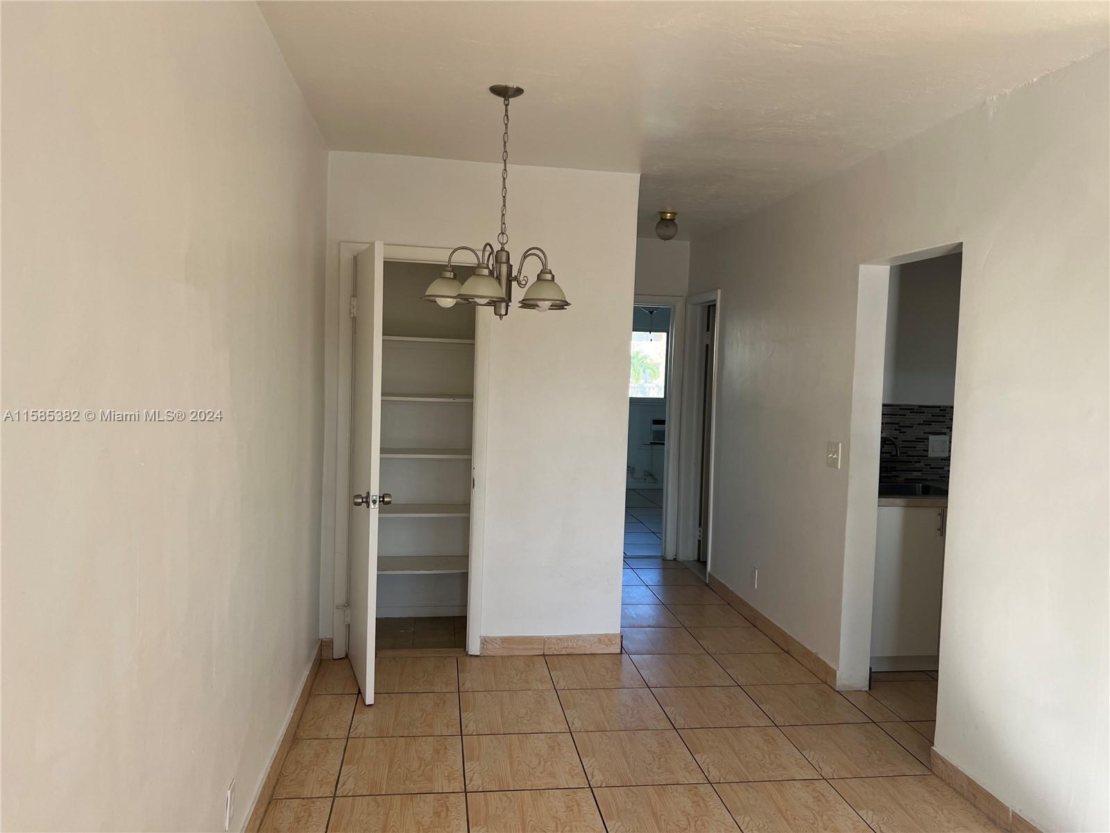 ENVOY APARTMENTS CONDOMIN - Residential Lease