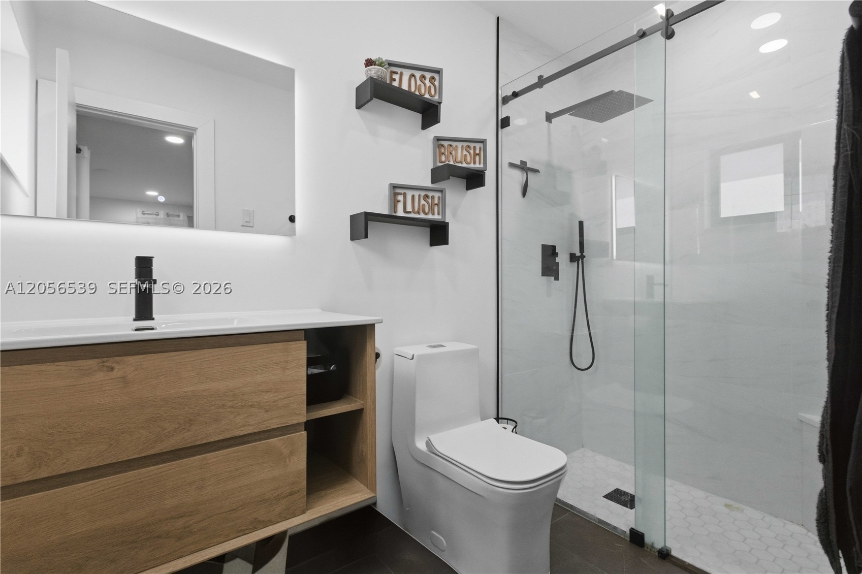 COOPER ESTATES SEC 2 - Residential