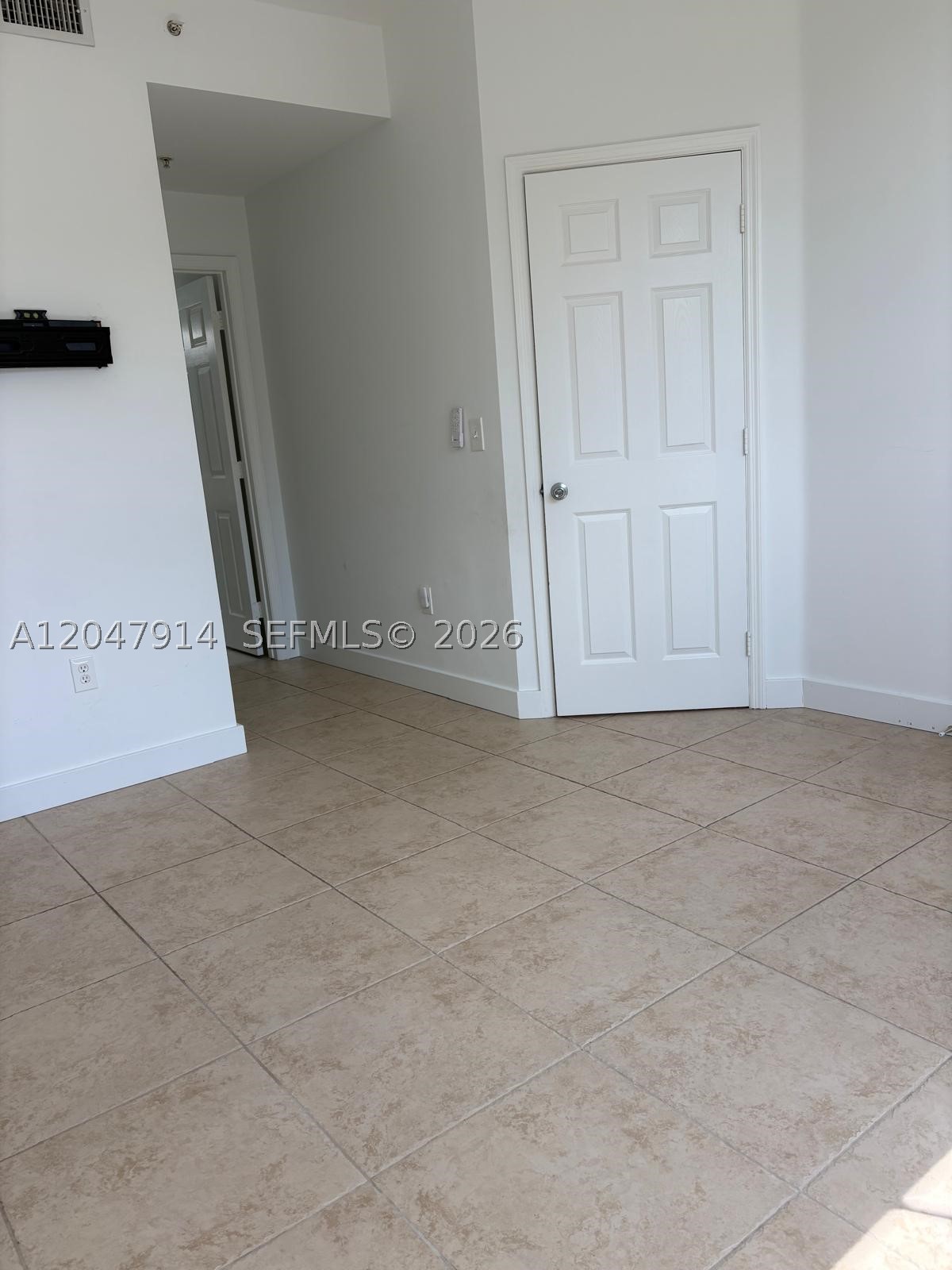 ARISSA PLACE CONDO - Residential Lease