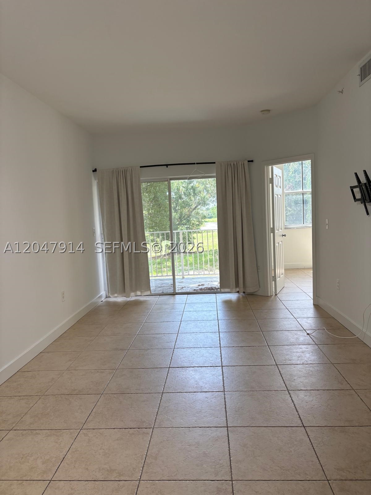 ARISSA PLACE CONDO - Residential Lease
