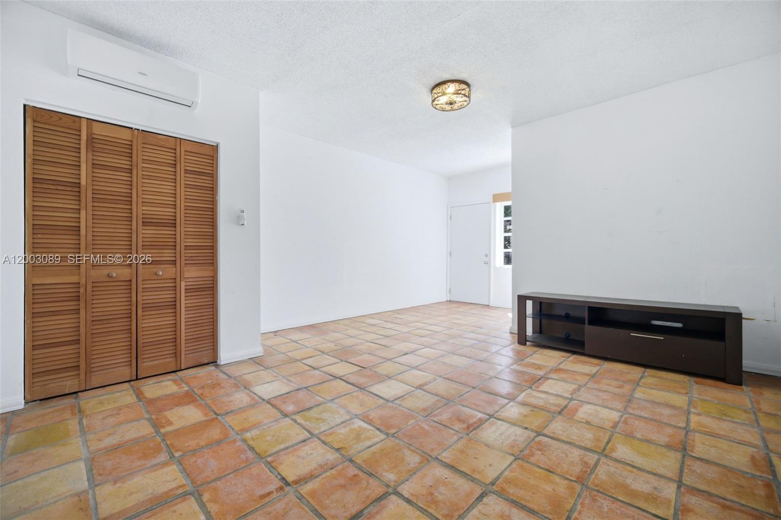 BRICKELL HAMMOCK UN 1 - Residential