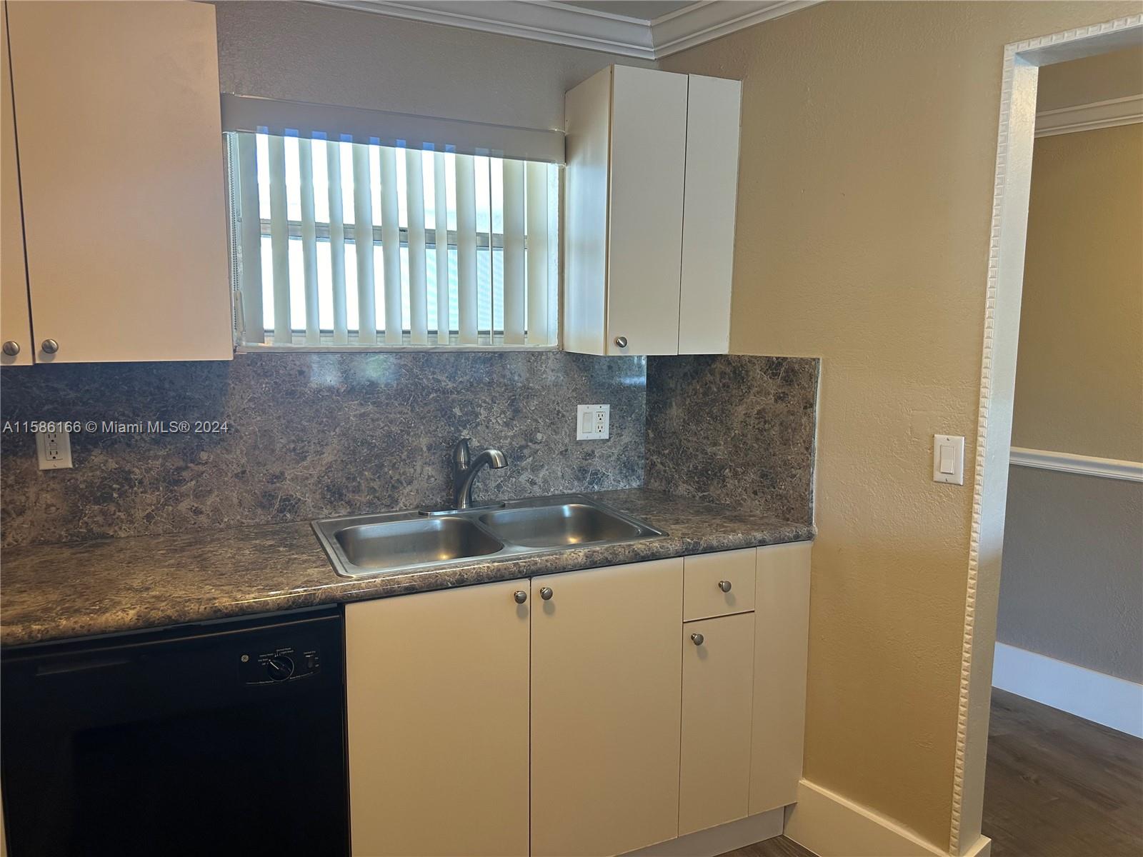 SPRINGCREST CONDO - Residential Lease