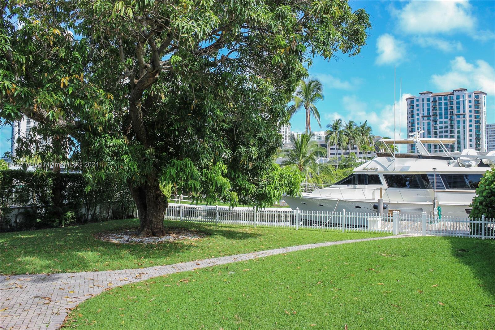 ATLANTIC ISLAND - Residential Lease