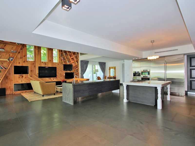 BAL HARBOUR RESIDENTAL SE - Residential