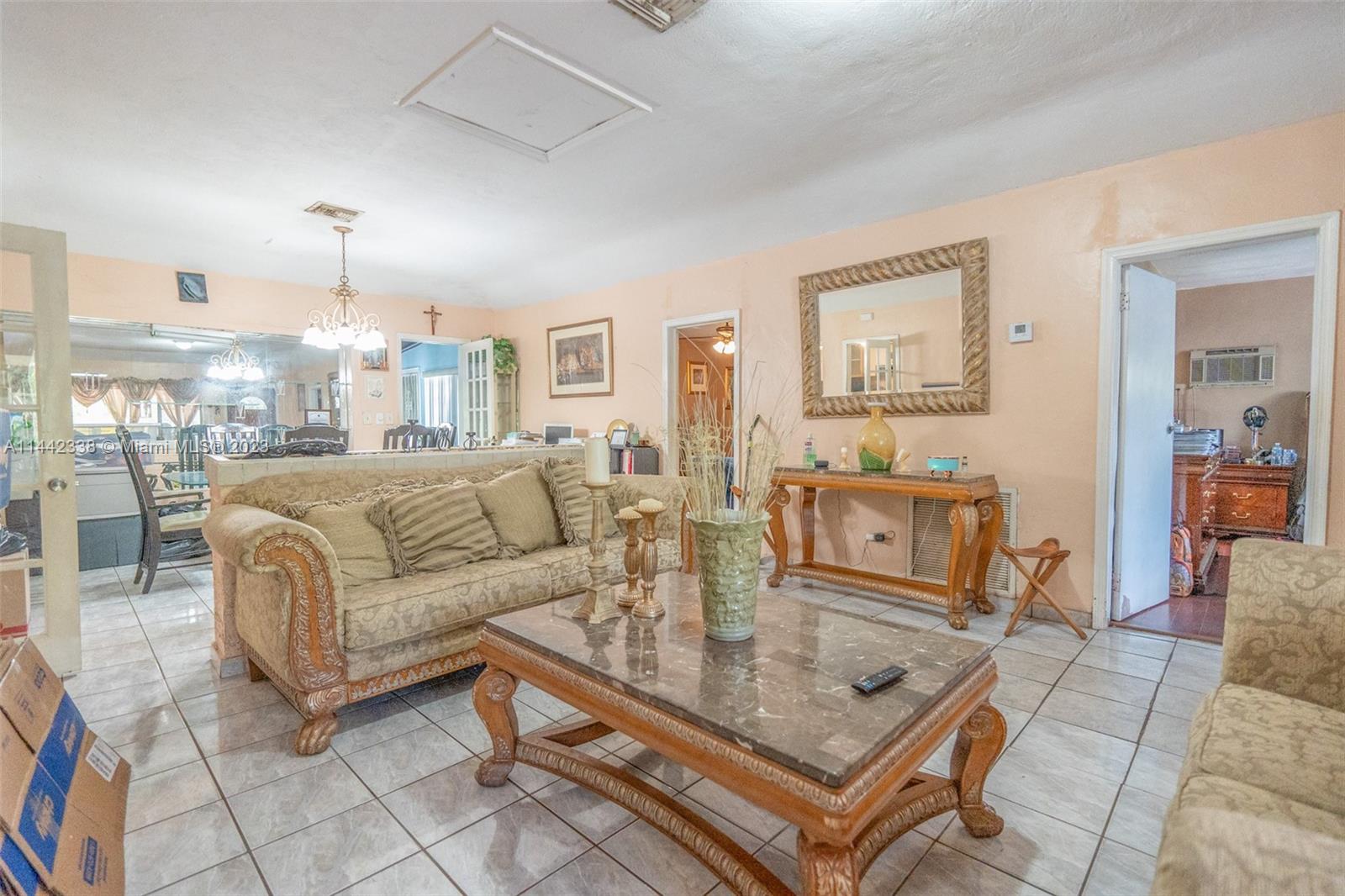 BRENTWOOD REV PL - Residential