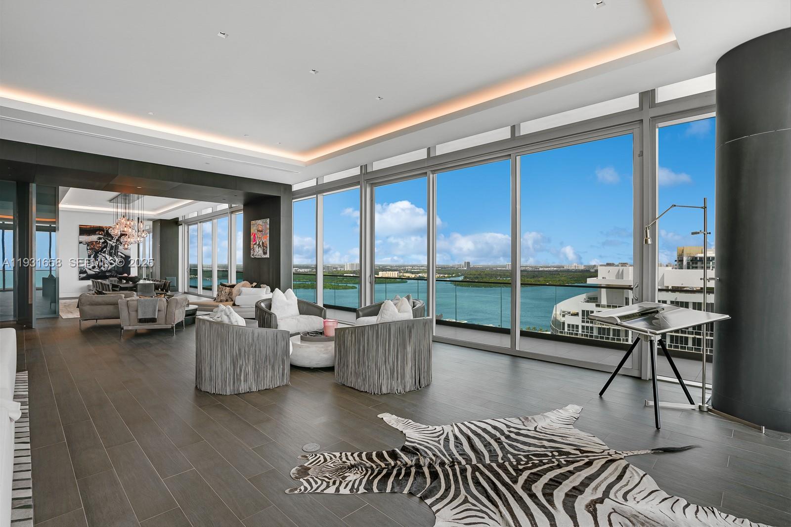 OCEANA BAL HARBOUR CONDO - Residential
