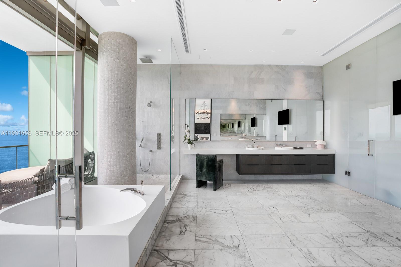 OCEANA BAL HARBOUR CONDO - Residential