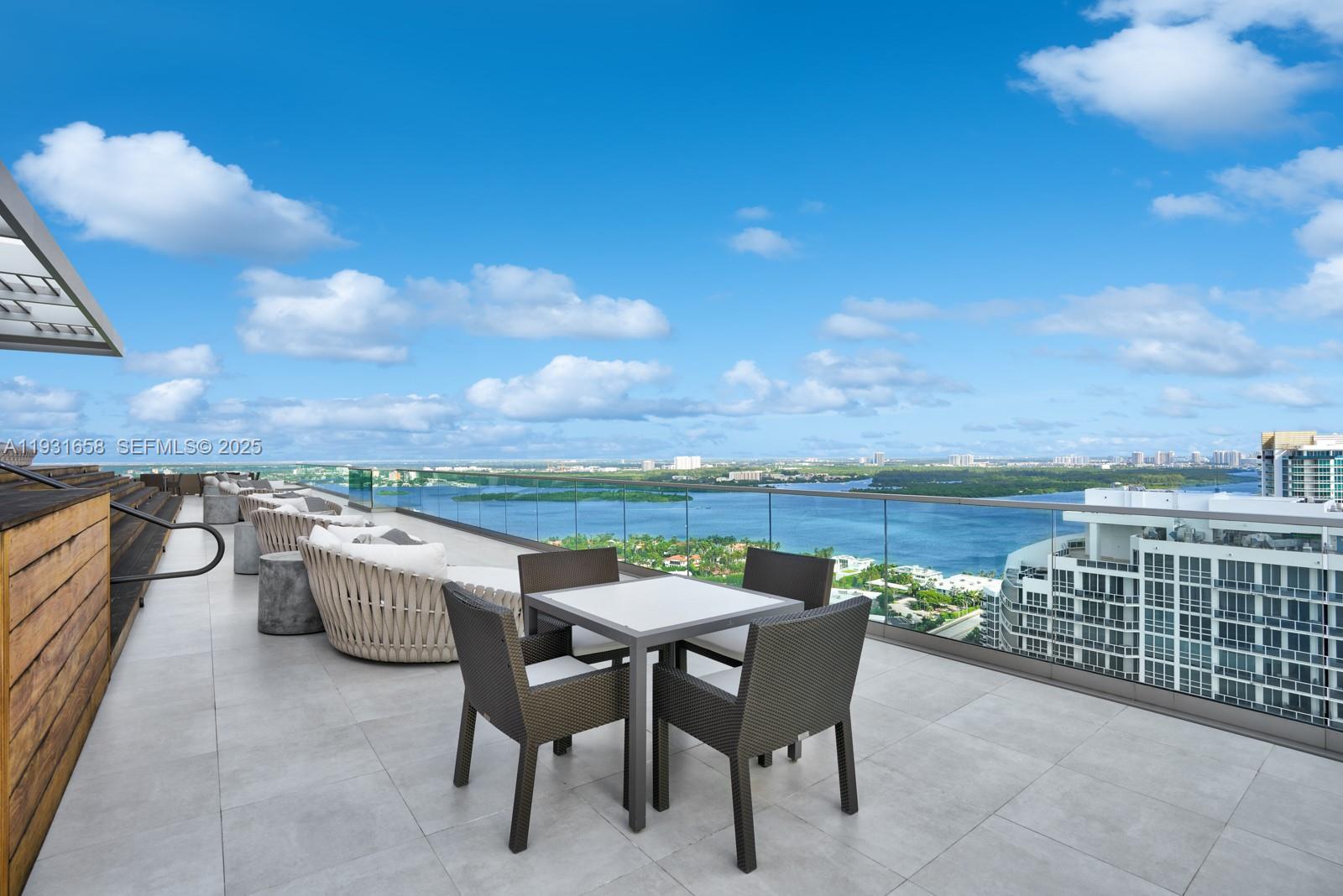 OCEANA BAL HARBOUR CONDO - Residential