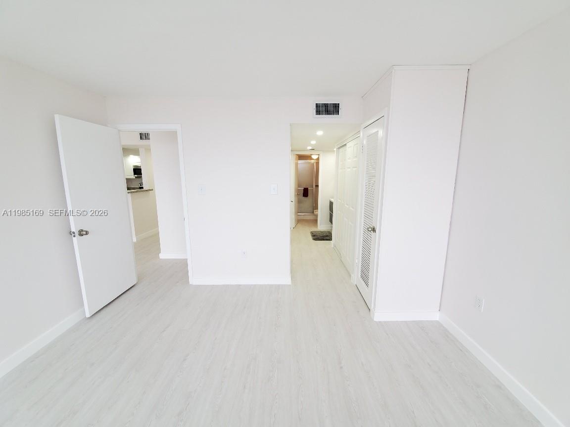 DEL PRADO CONDO - Residential Lease
