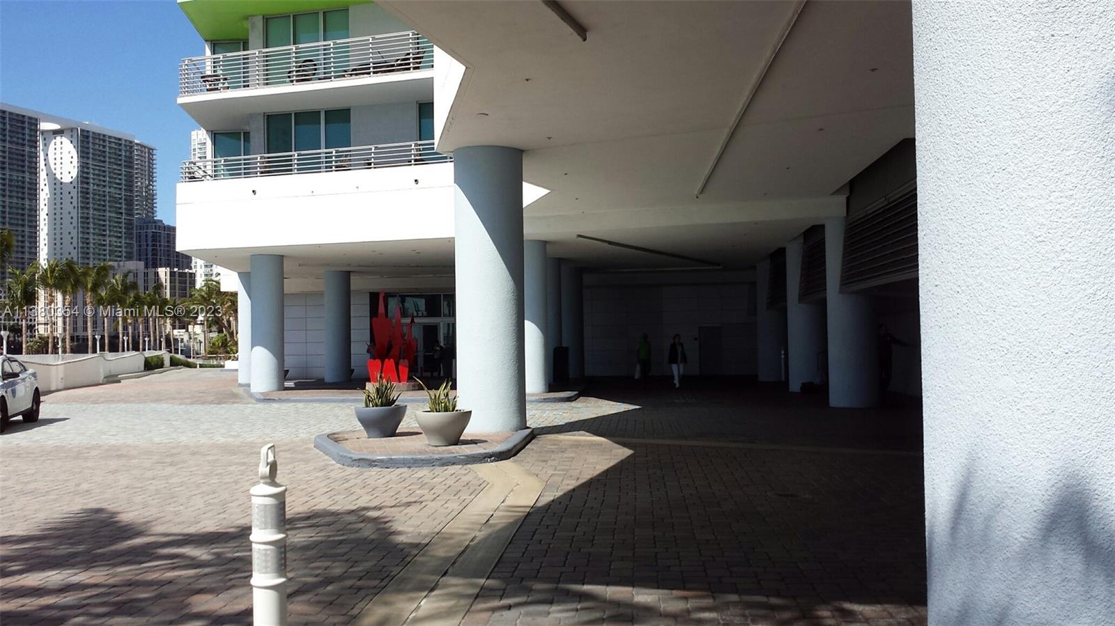 ONE MIAMI EAST CONDO - Residential Lease
