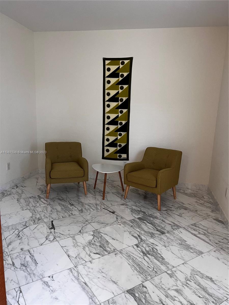 THREE ISLANDS 3RD SEC - Residential Lease