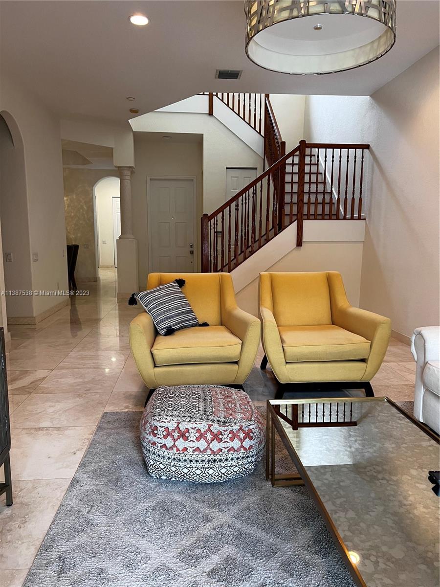 THREE ISLANDS 3RD SEC - Residential Lease