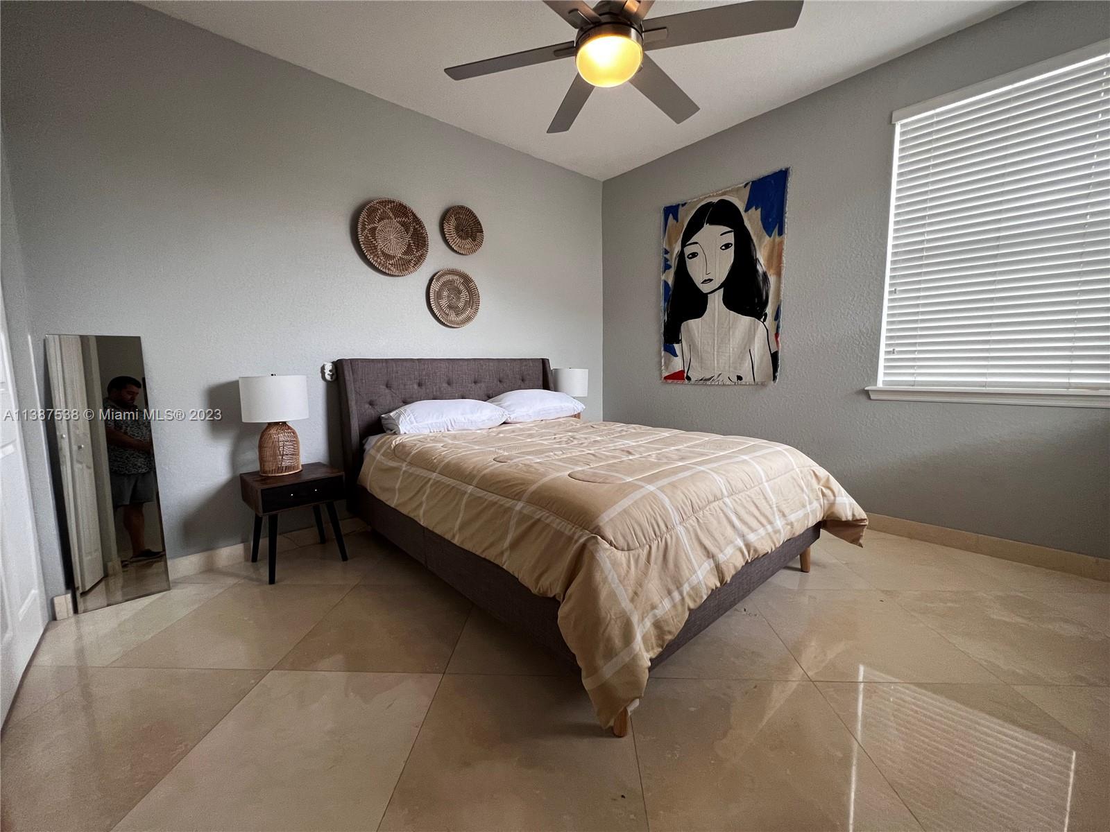 THREE ISLANDS 3RD SEC - Residential Lease