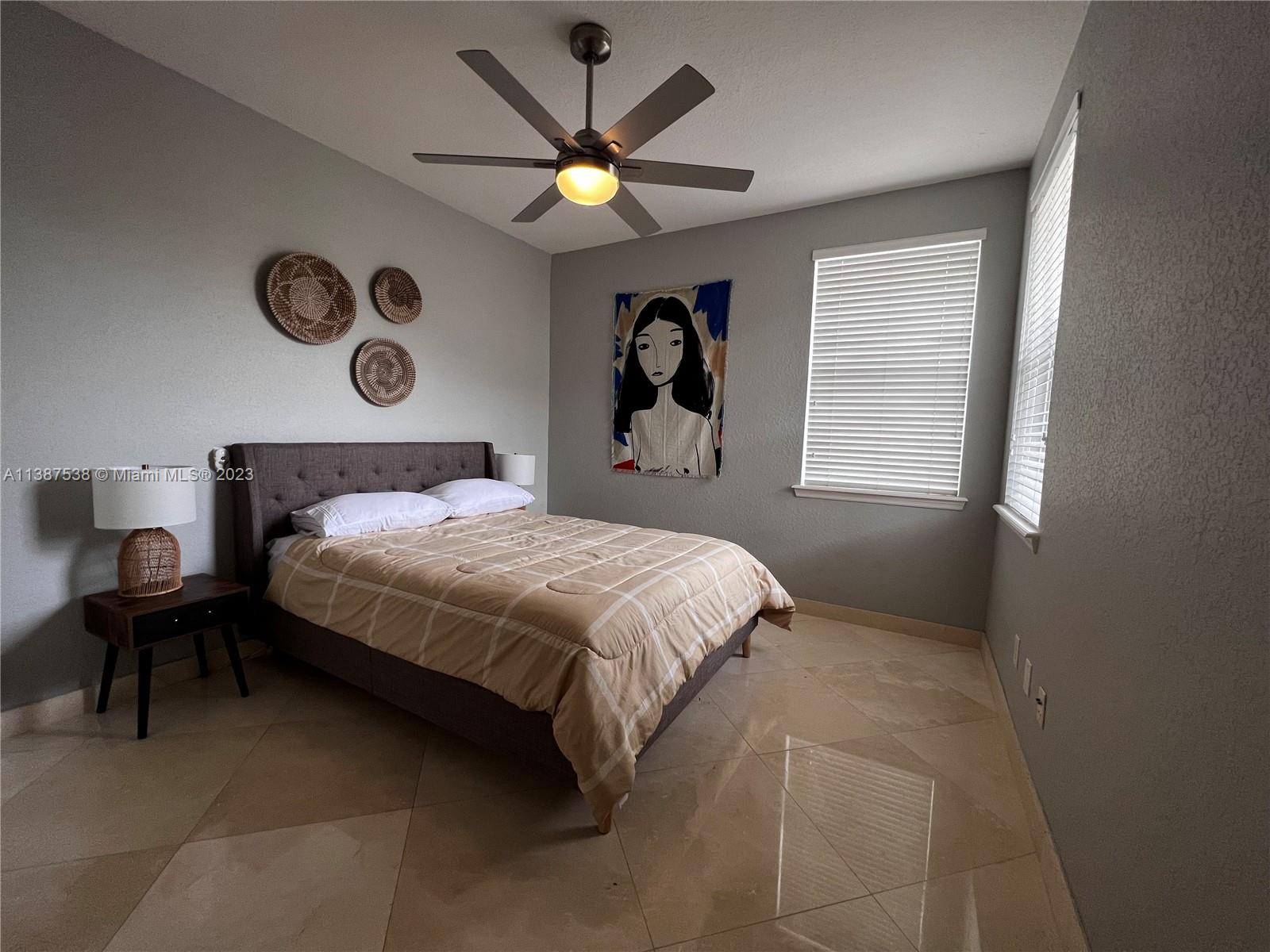 THREE ISLANDS 3RD SEC - Residential Lease