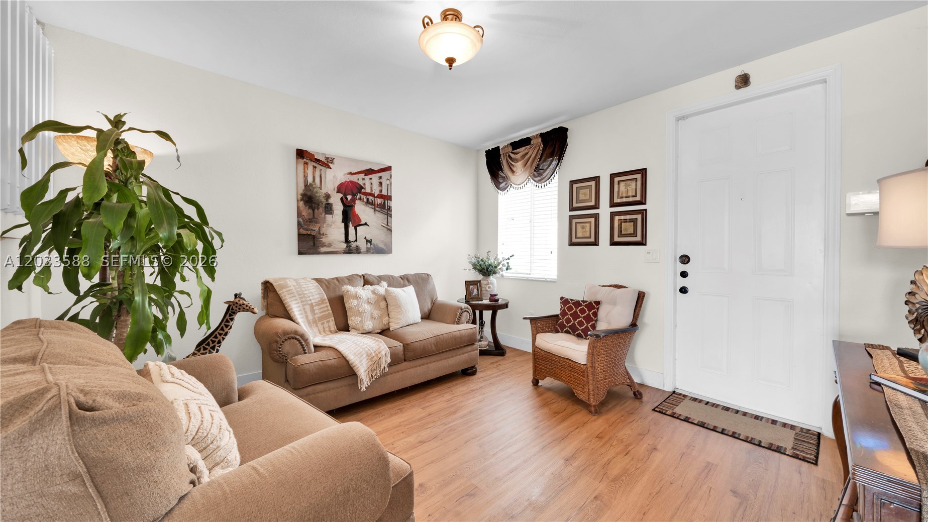 SUNSET LAKE TOWNHOMES - Residential