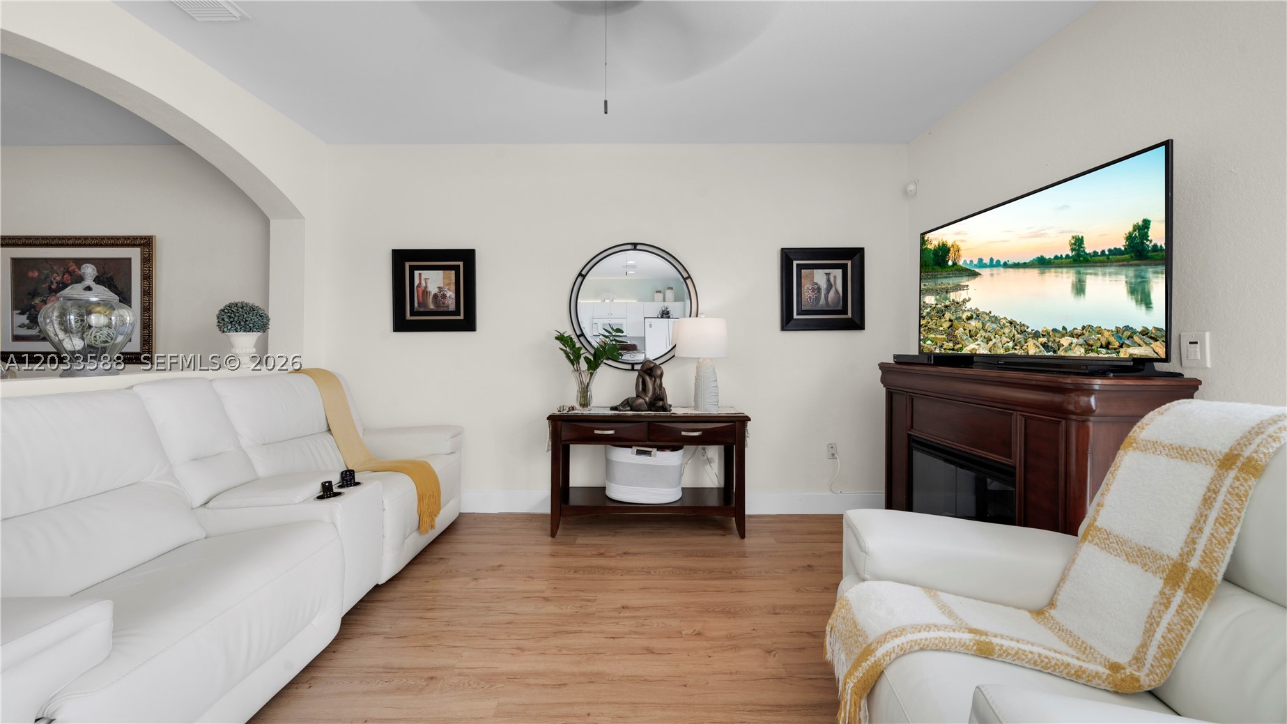 SUNSET LAKE TOWNHOMES - Residential