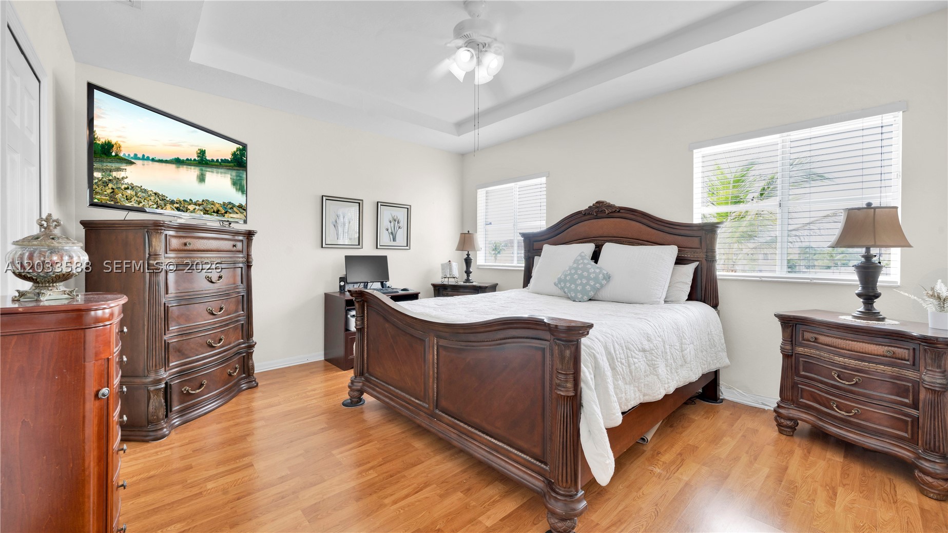 SUNSET LAKE TOWNHOMES - Residential