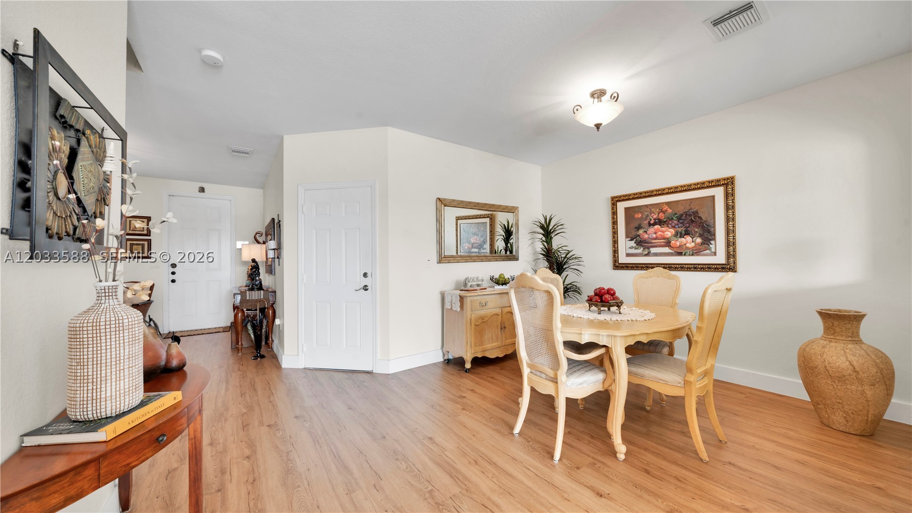 SUNSET LAKE TOWNHOMES - Residential