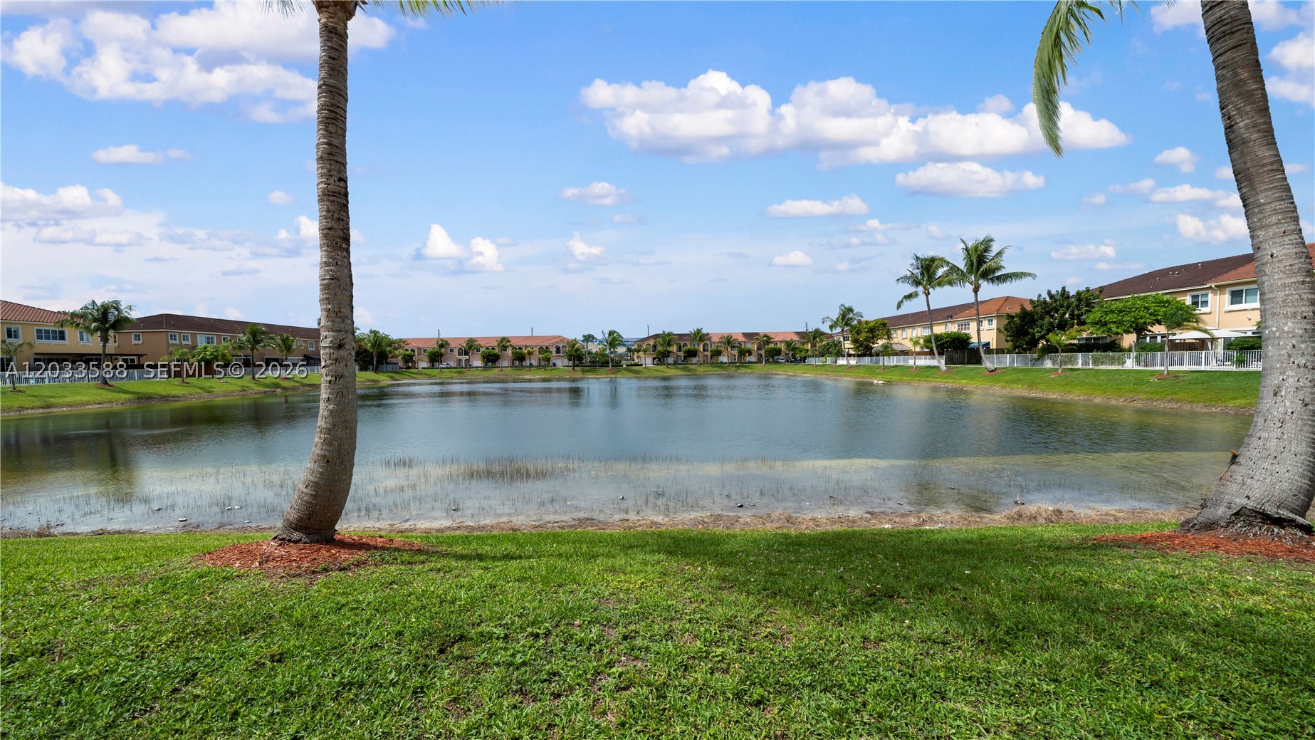 SUNSET LAKE TOWNHOMES - Residential