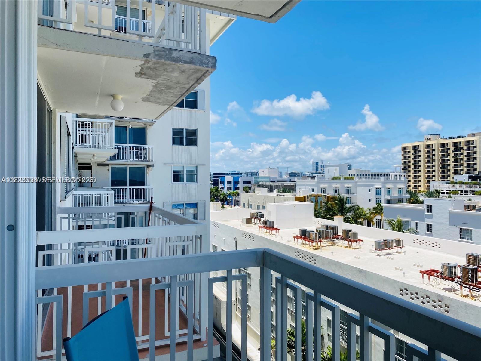 THE PRESIDENTIAL CONDO - Residential