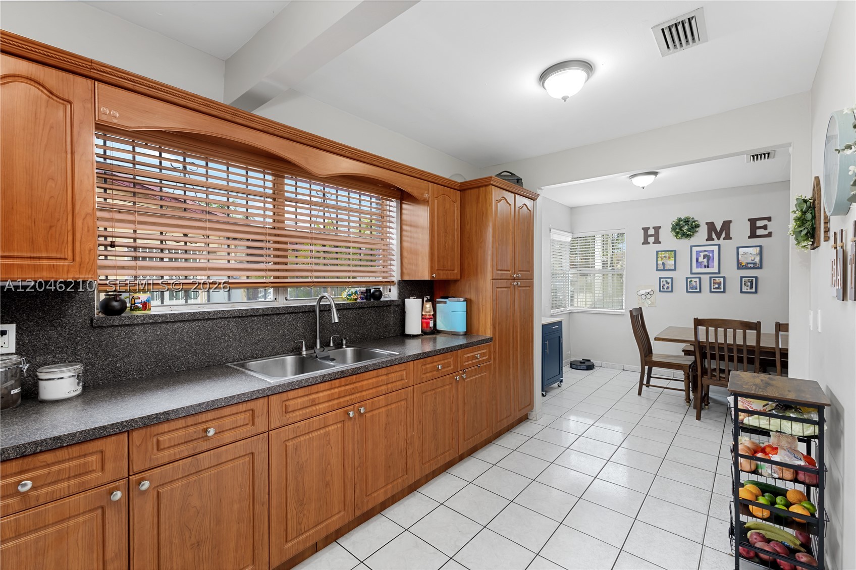 CENTRAL PARK - Residential Income