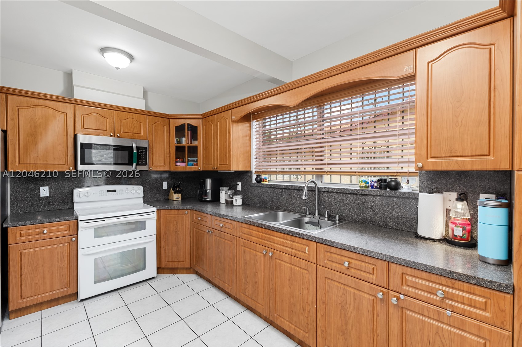 CENTRAL PARK - Residential Income