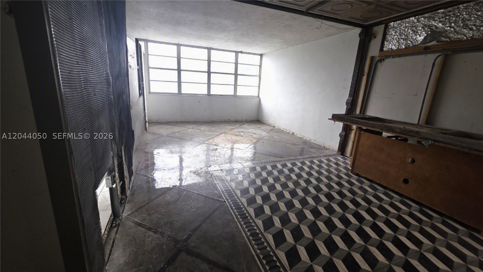 BUCKLEY TOWERS CONDO - EA - Residential