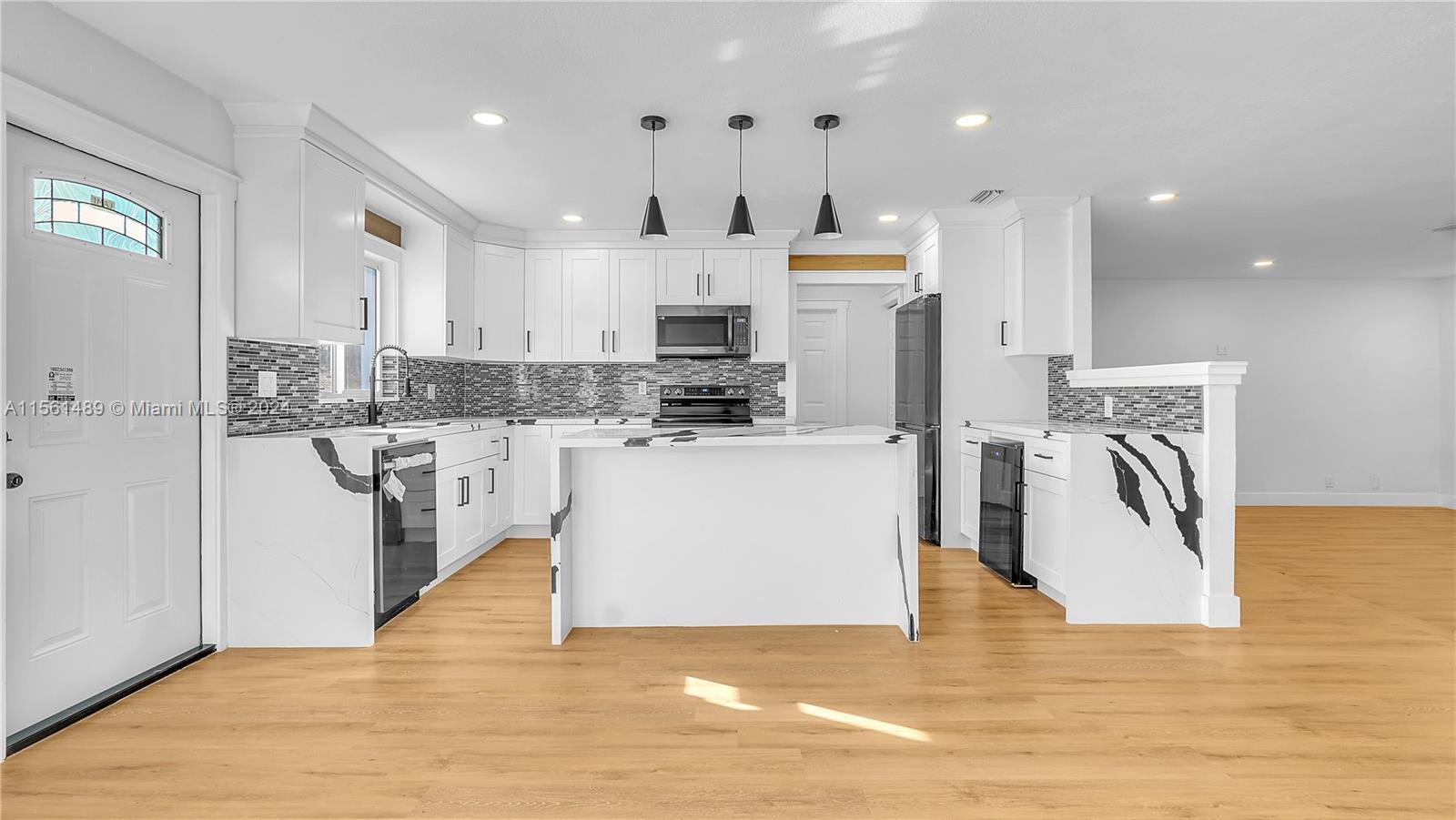 TOWN OF MODELO (DANIA) B- - Residential