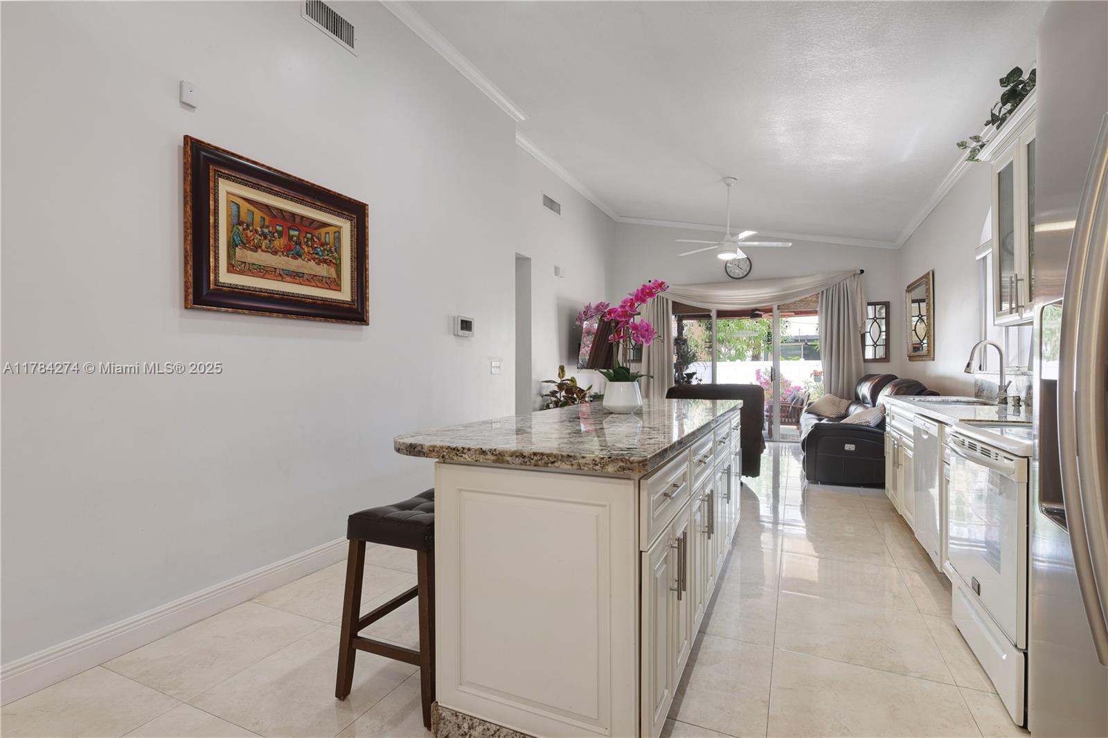 TOWNGATE - Residential Lease
