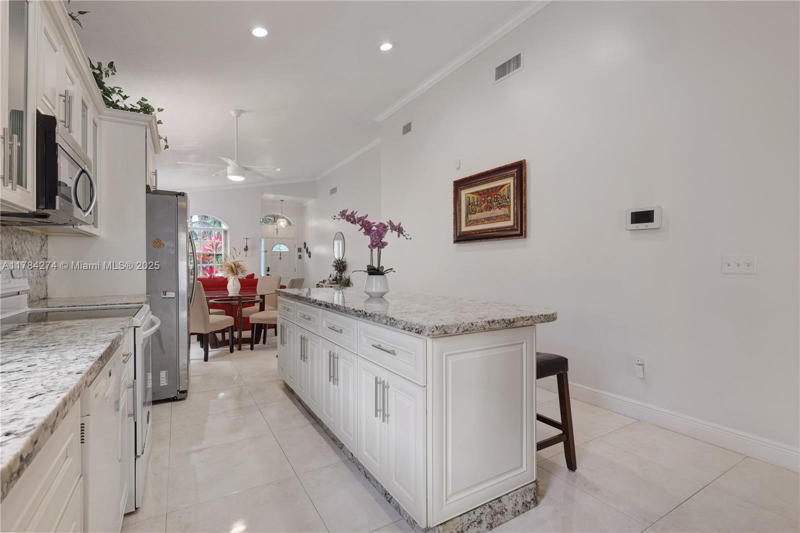 TOWNGATE - Residential Lease