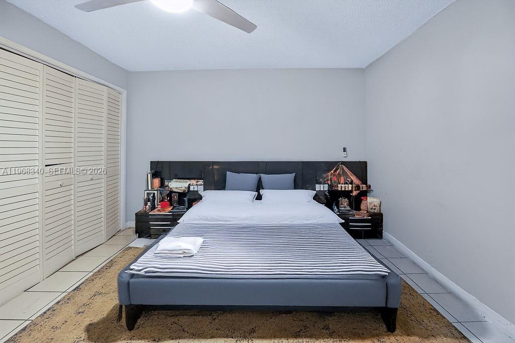 RO-MONT SOUTH CONDO J - Residential