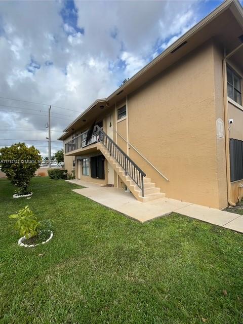 LAGO GRANDE ONE CONDO - Residential Lease