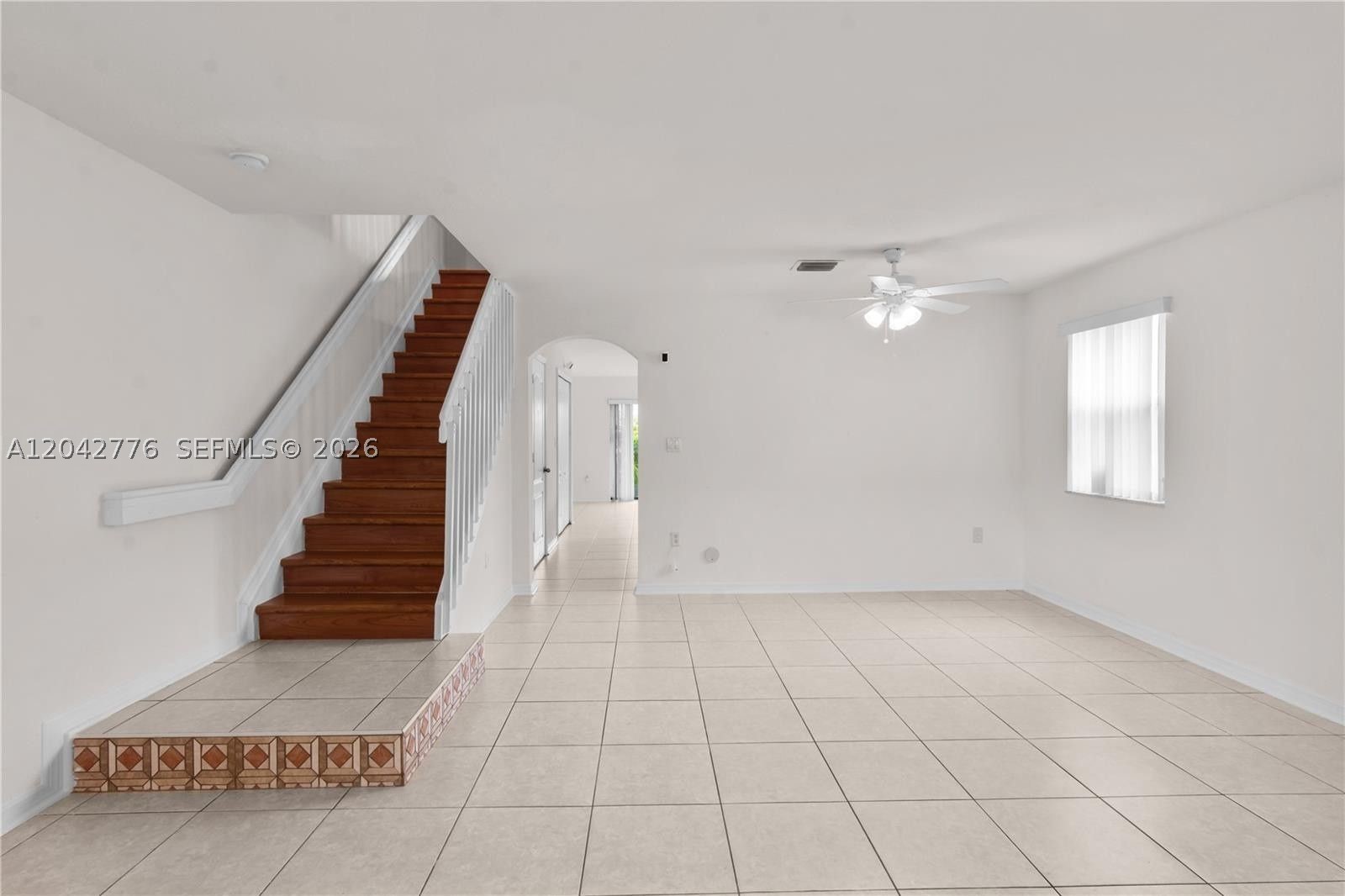 MELROSE POINT CONDO - Residential Lease