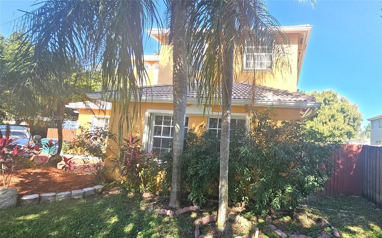 CORSICA PLACE - Residential Lease