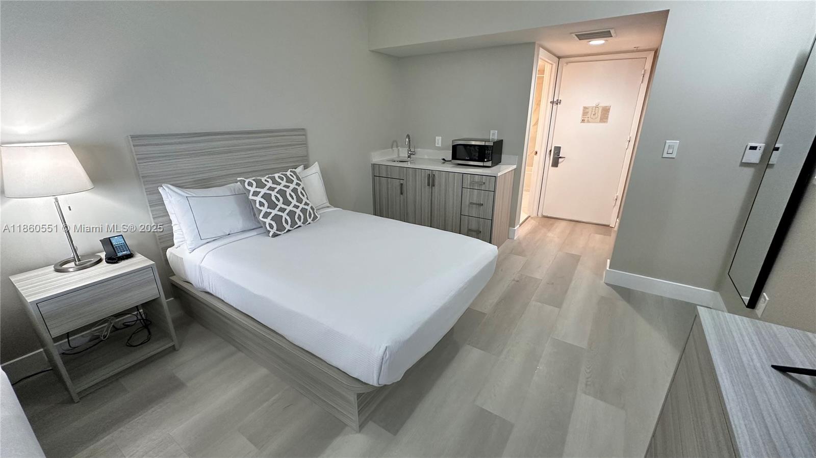 OCEAN POINT BEACH CLUB CO - Residential