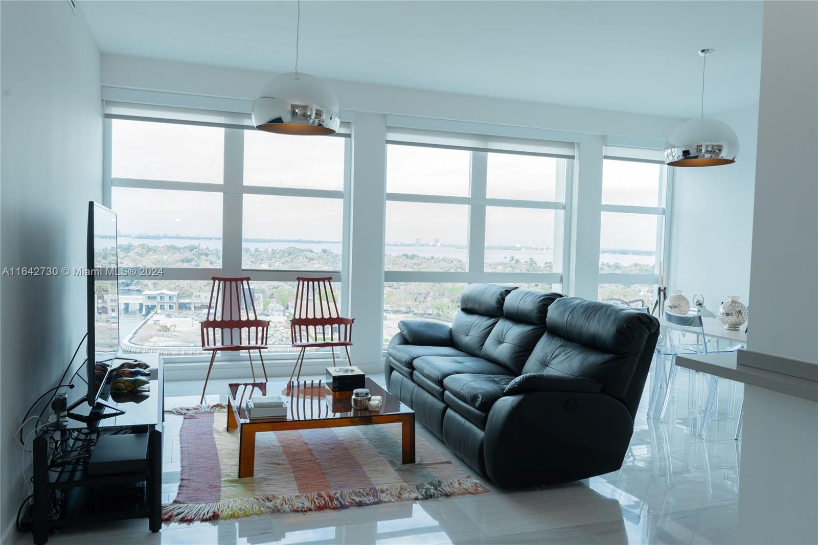 CRYSTAL HOUSE CONDO - Residential Lease