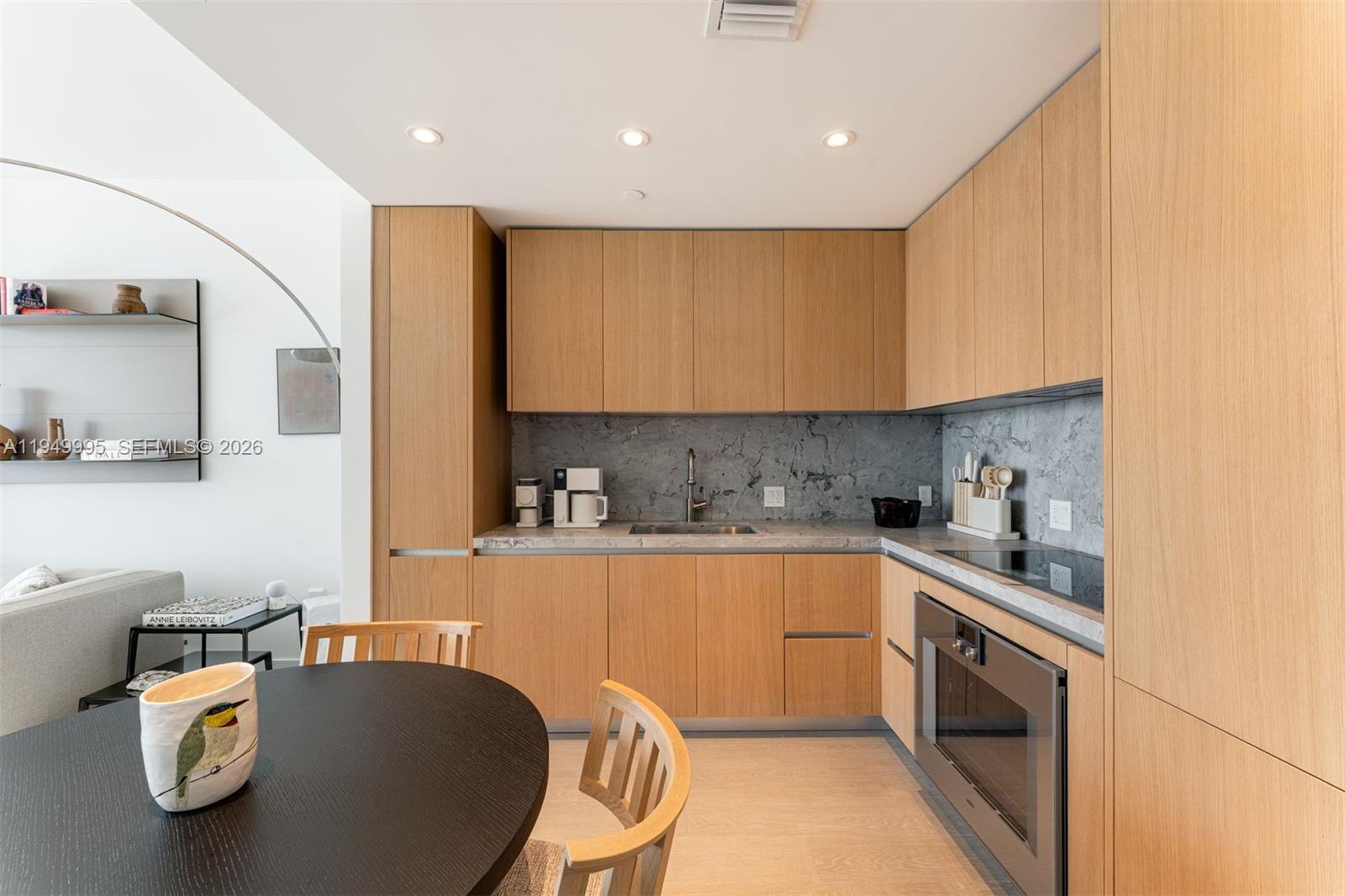 FIVE PARK - Residential