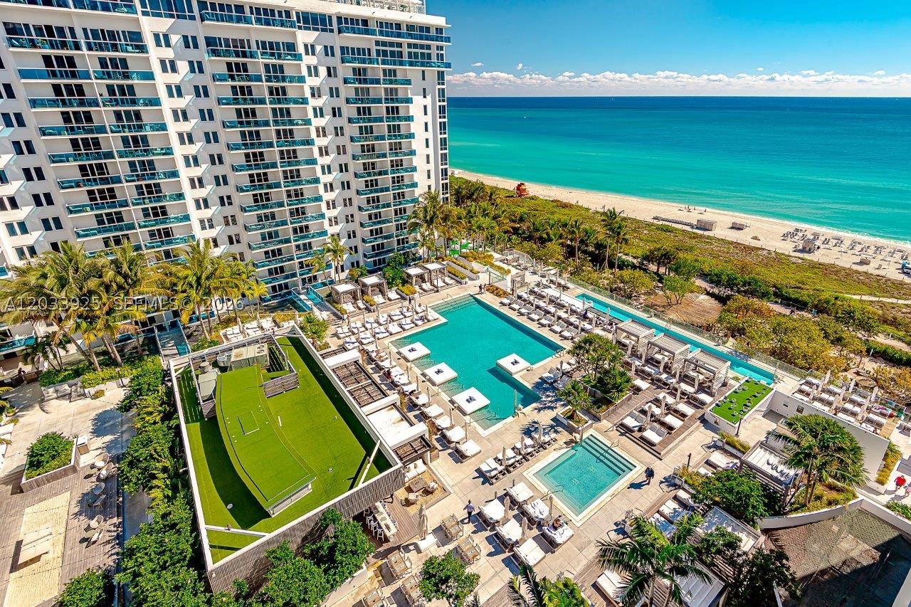RONEY PALACE CONDO - Residential Lease