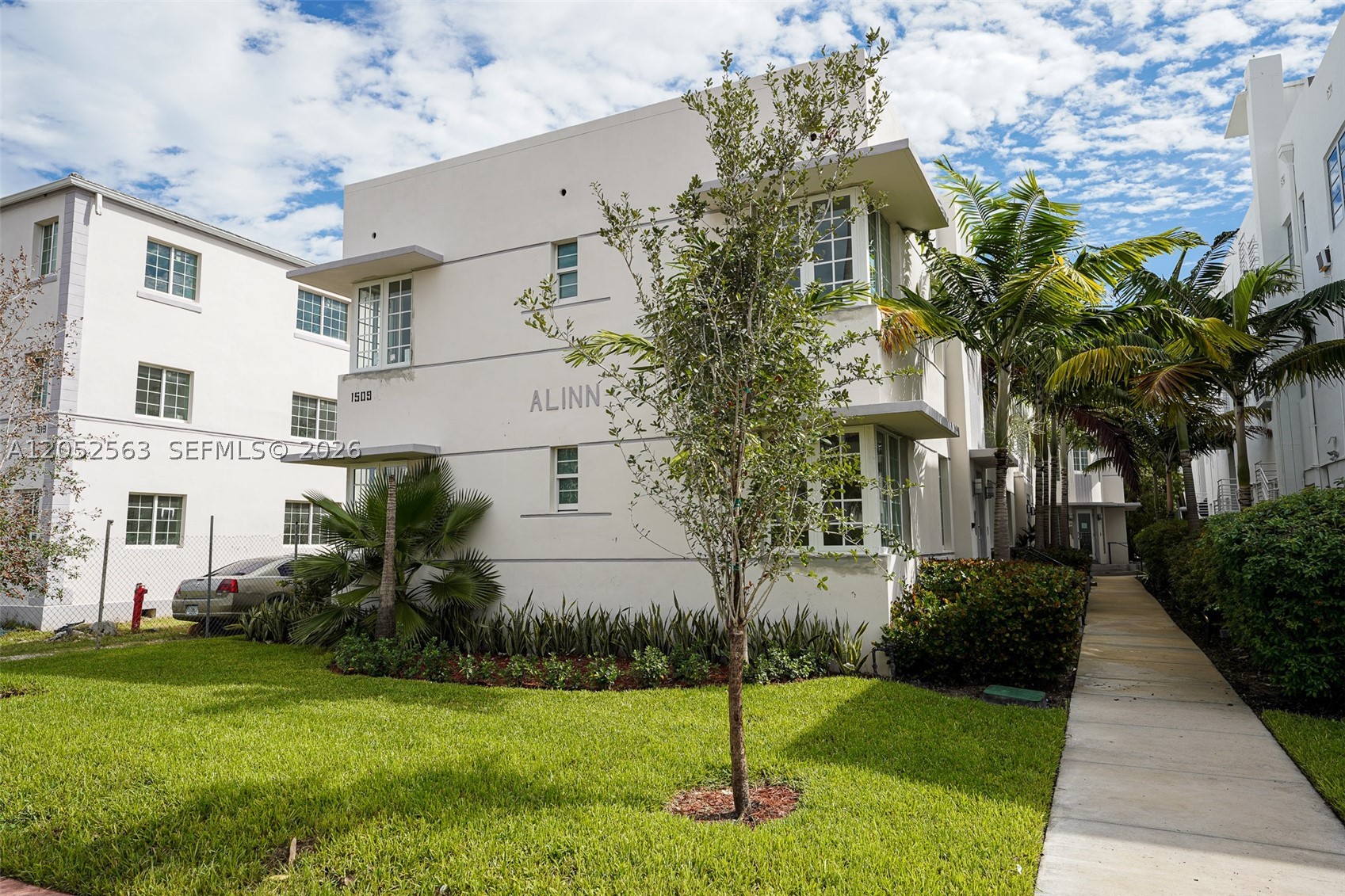 LINCOLN SUB - Residential Lease
