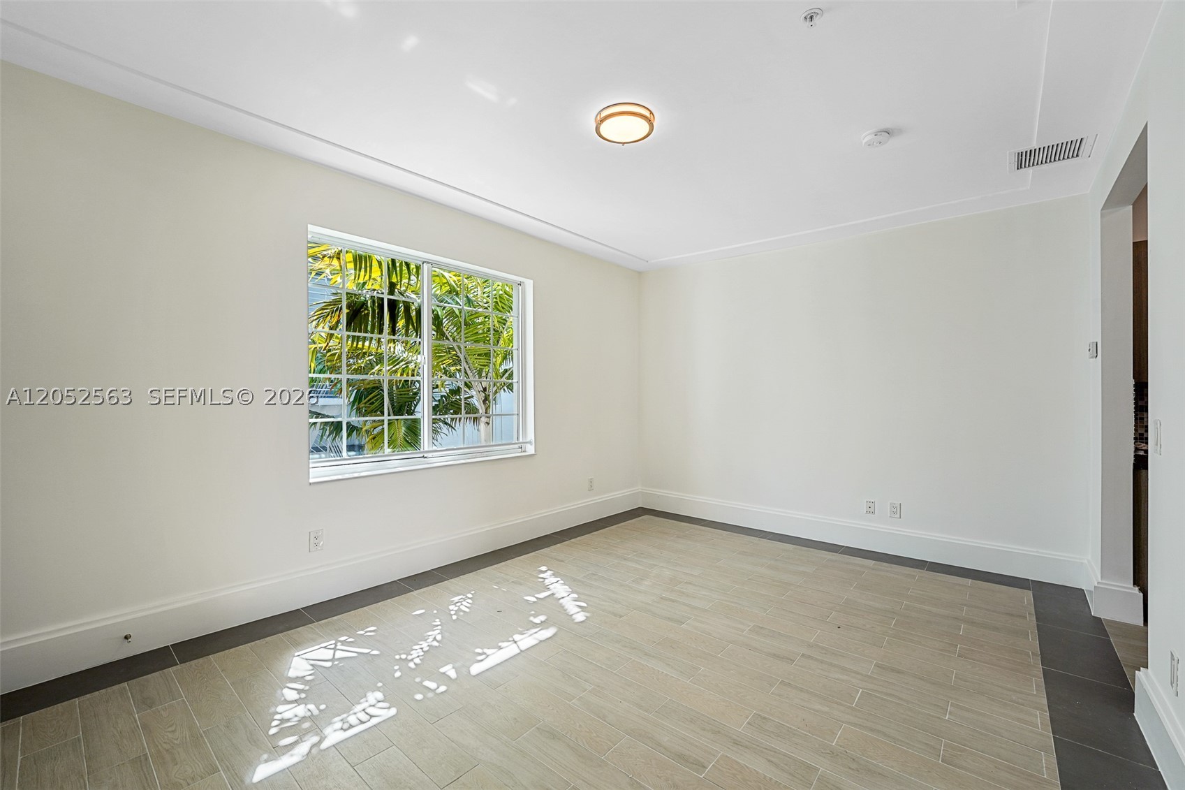 LINCOLN SUB - Residential Lease