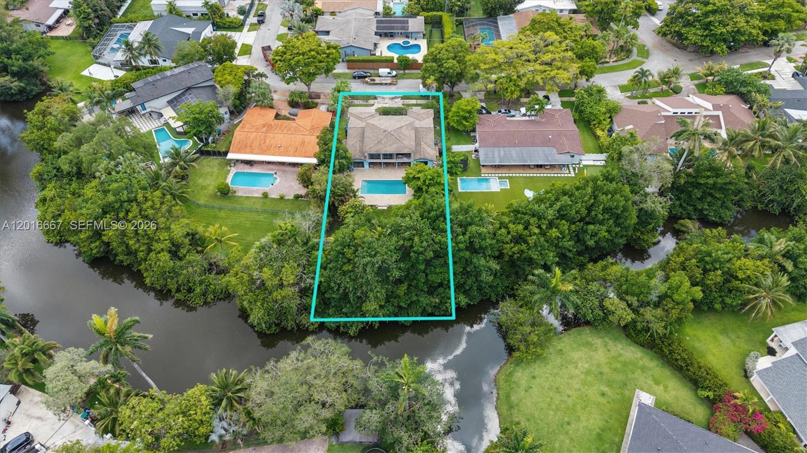 COUNTY SQUIRE ESTATES SEC - Residential